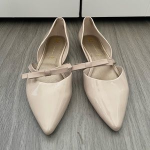 Pointed toe ballet flats -Cream color